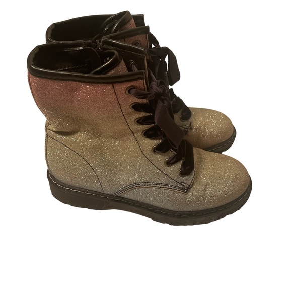 Eva & Zoe Metallic Glitter 2 Tone Fade Side Zippered Boot Size 13 NWOT - Picture 3 of 7